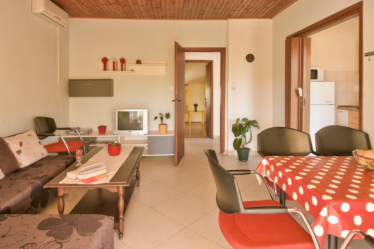 Apartments Bernic Medulin Exterior photo